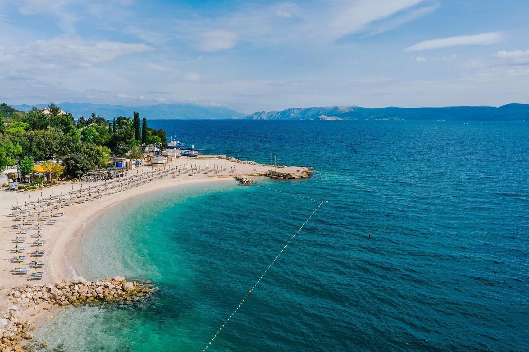 Apartments By The Sea Selce, Crikvenica - 16375 Екстер'єр фото